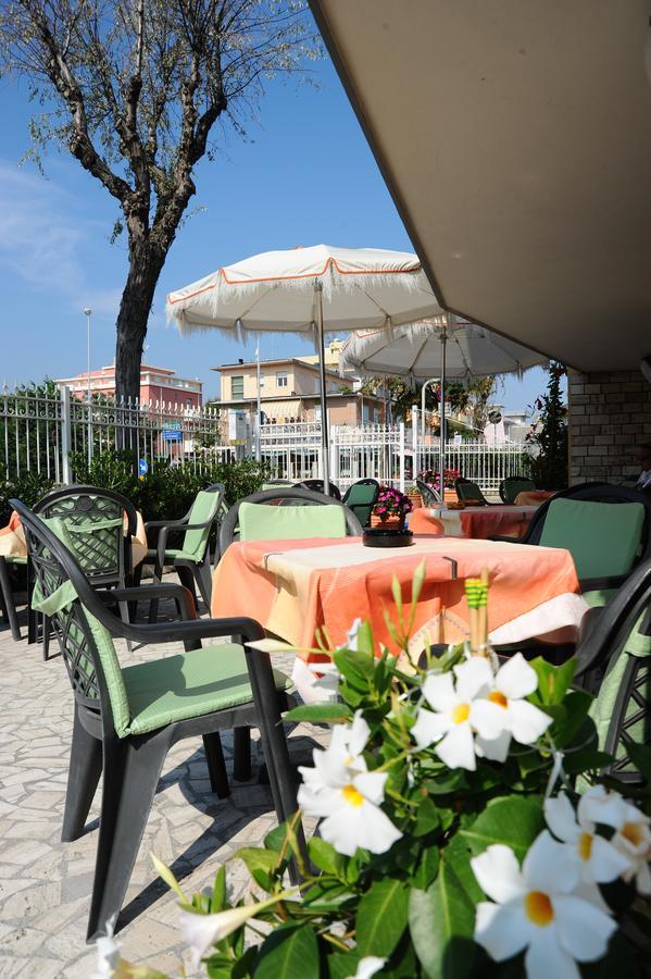 Hotel Biagini Rimini Zewnętrze zdjęcie
